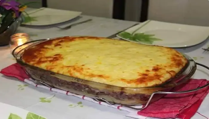 escondidinho de carne moída com mandioca