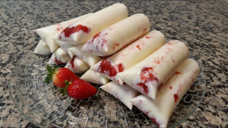 geladinho de leite ninho com morango