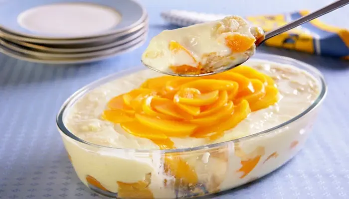 pavê de pêssego com chocolate branco
