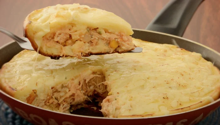 torta de frango na frigideira