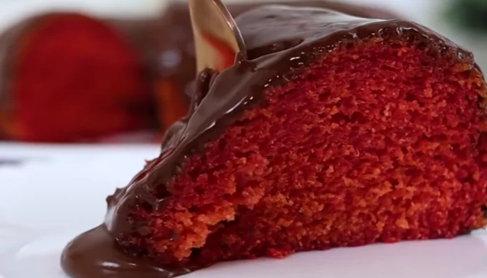 bolo red velvet fácil