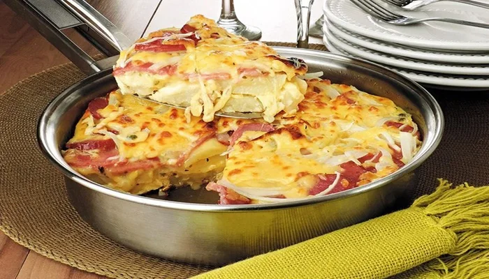 fritada de batata com calabresa