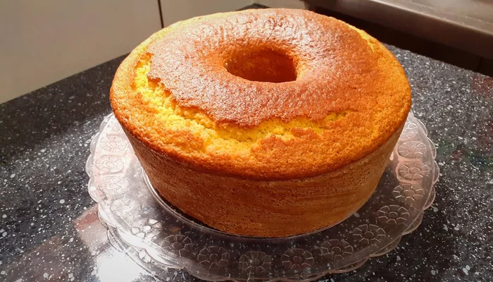bolo de fuba com laranja delicioso