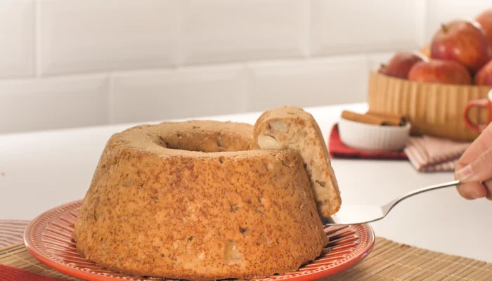 bolo de maça de liquidificador