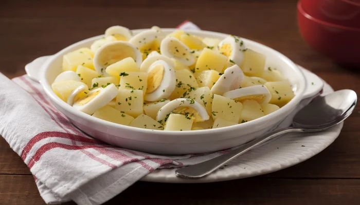 receita de salada de ovo com batatas