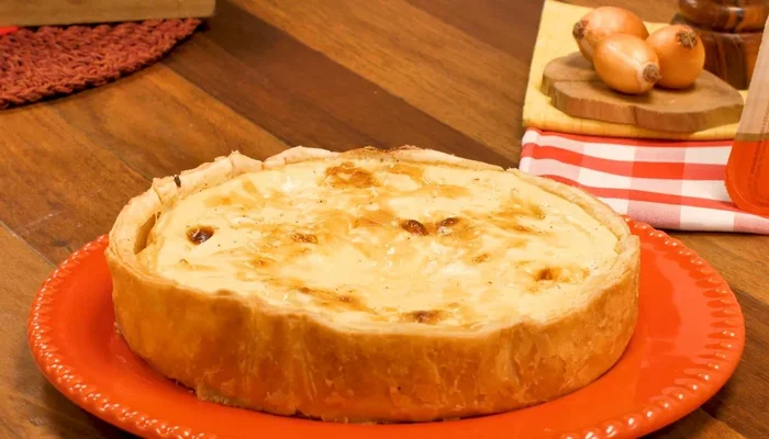 receita de quiche de cebola e queijo