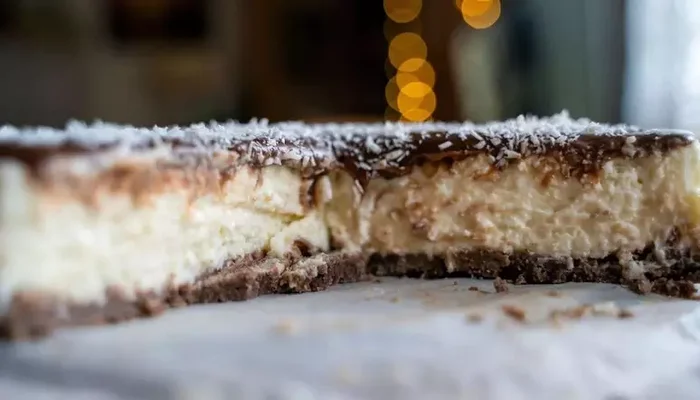 receita de bolo de chocolate com beijinho e coco ralado