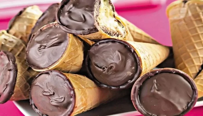 receita de cone trufado de chocolate com recheio de brigadeiro