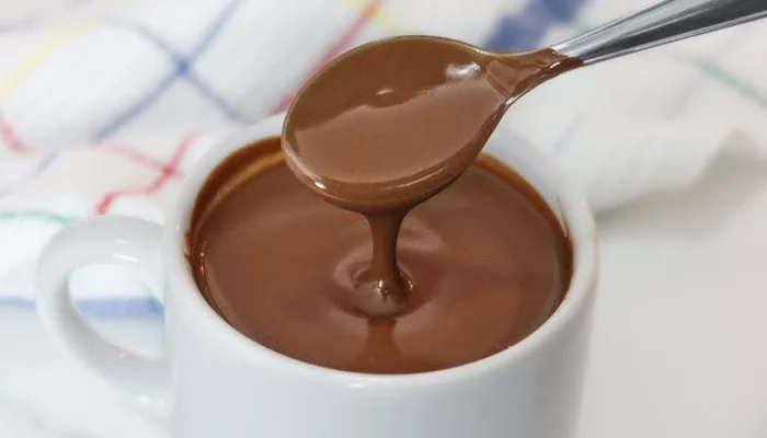 chocolate quente com maizena super cremoso