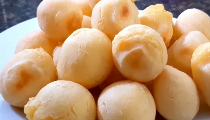 lanche com 2 ingredientes sem ovos e sem leite para comer com café é uma delícia