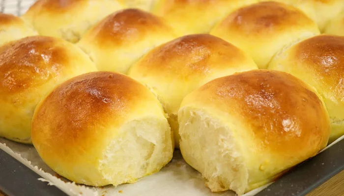 pão de leite caseiro bem fofinho para seu café da manhã