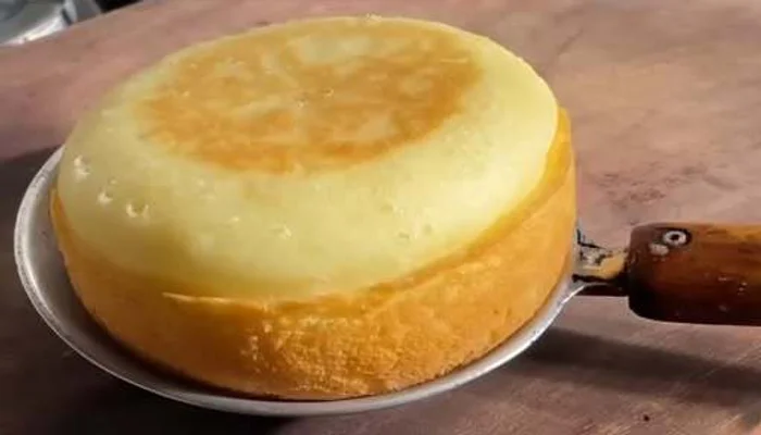 pão de maizena na frigideira